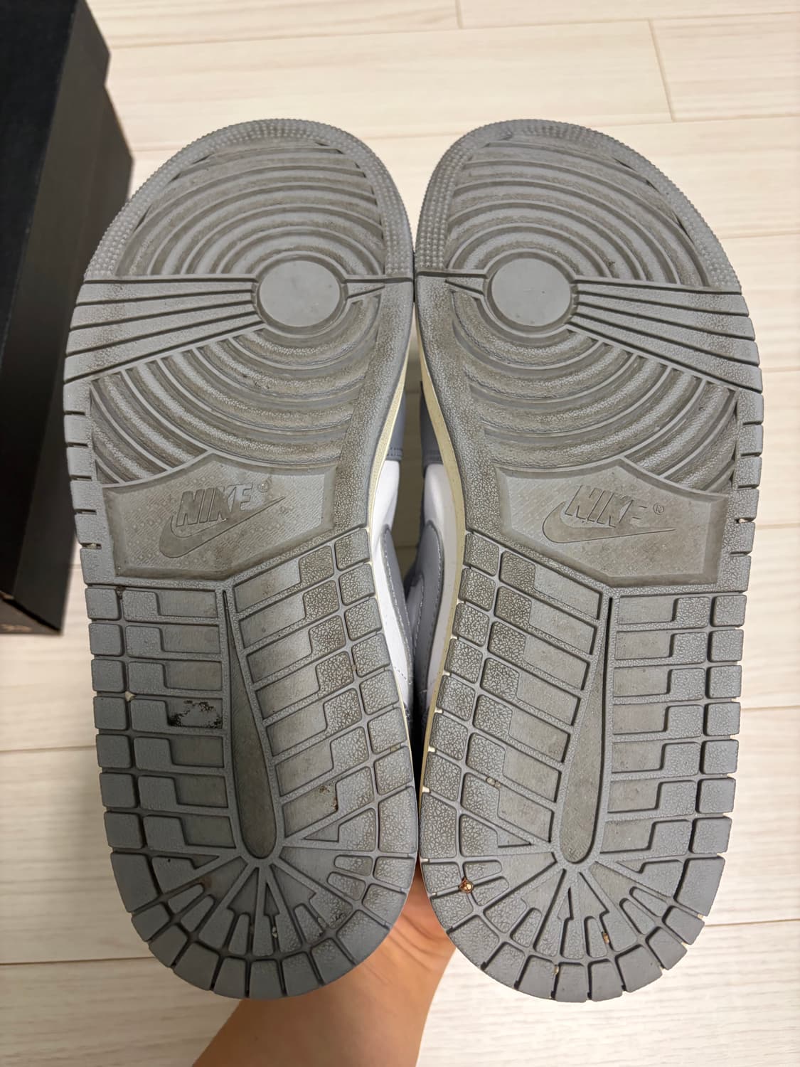 [270] 조던 1 로우 스텔스 앤 화이트 팜니다. 상품이미지4