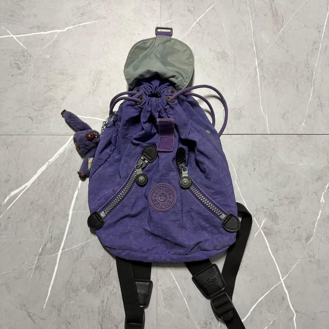팔로워 특가 키플링 펀더메탈 퍼플 y2k 미니 백팩 복조리 가방 상품이미지4