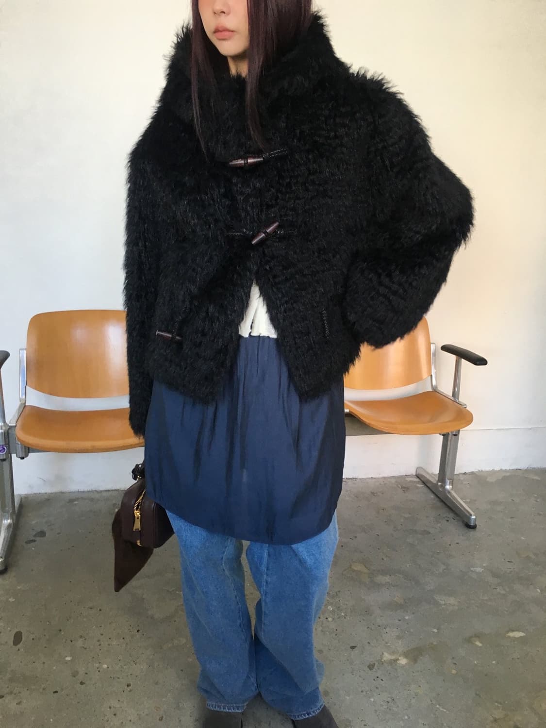 The Breathe 24 F/W 램 토글 무스탕 블랙 상품이미지3