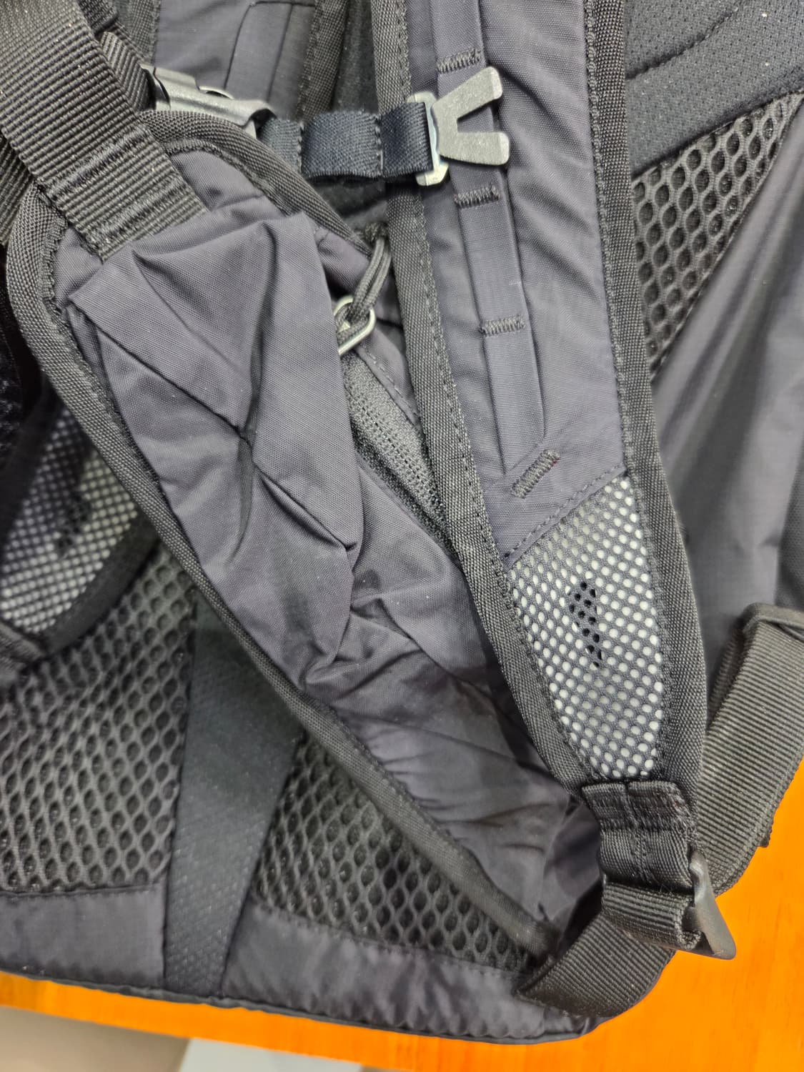 살로몬 트레일블레이저 30L *상태 A++* 상품이미지3