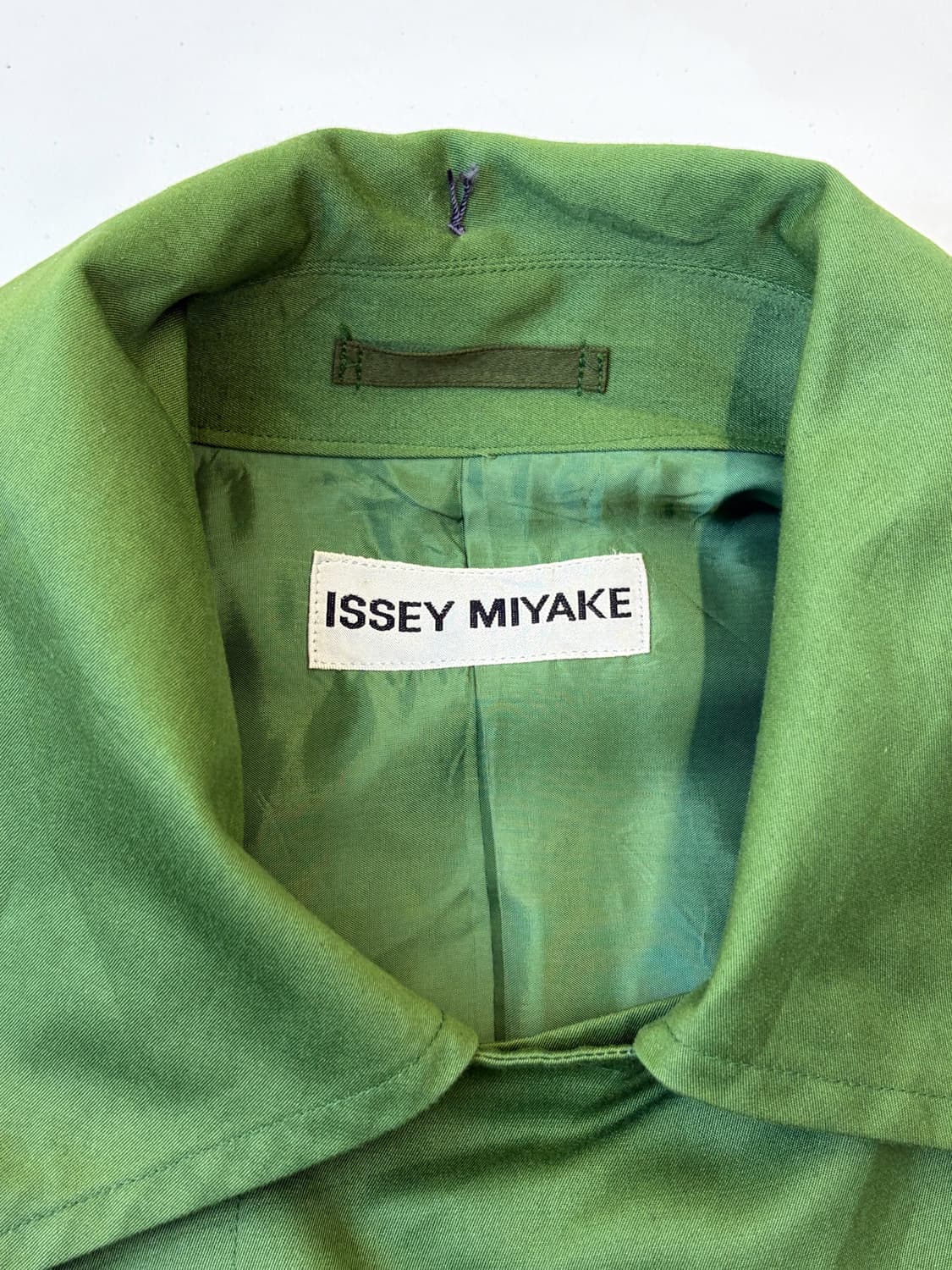  이세이미야케 80s 그린 크롭드 벨티드 자켓 상품이미지6