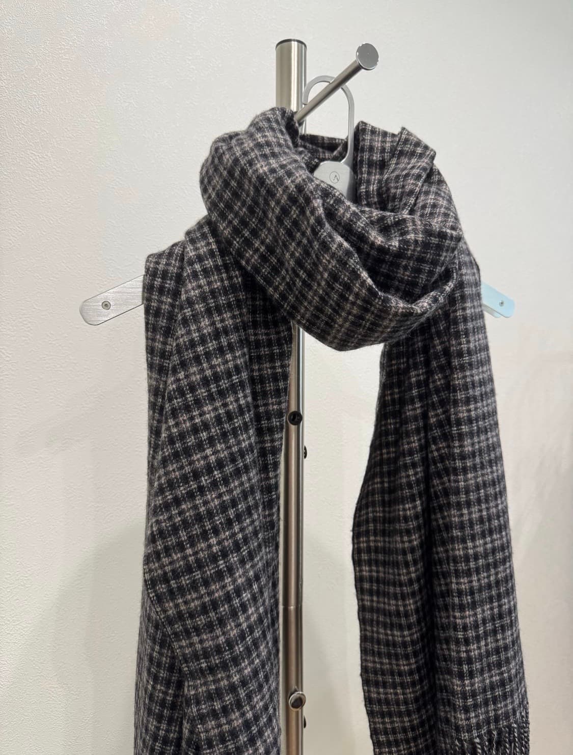 언더커버 17aw 울캐시미어 체크 머플러 상품이미지2