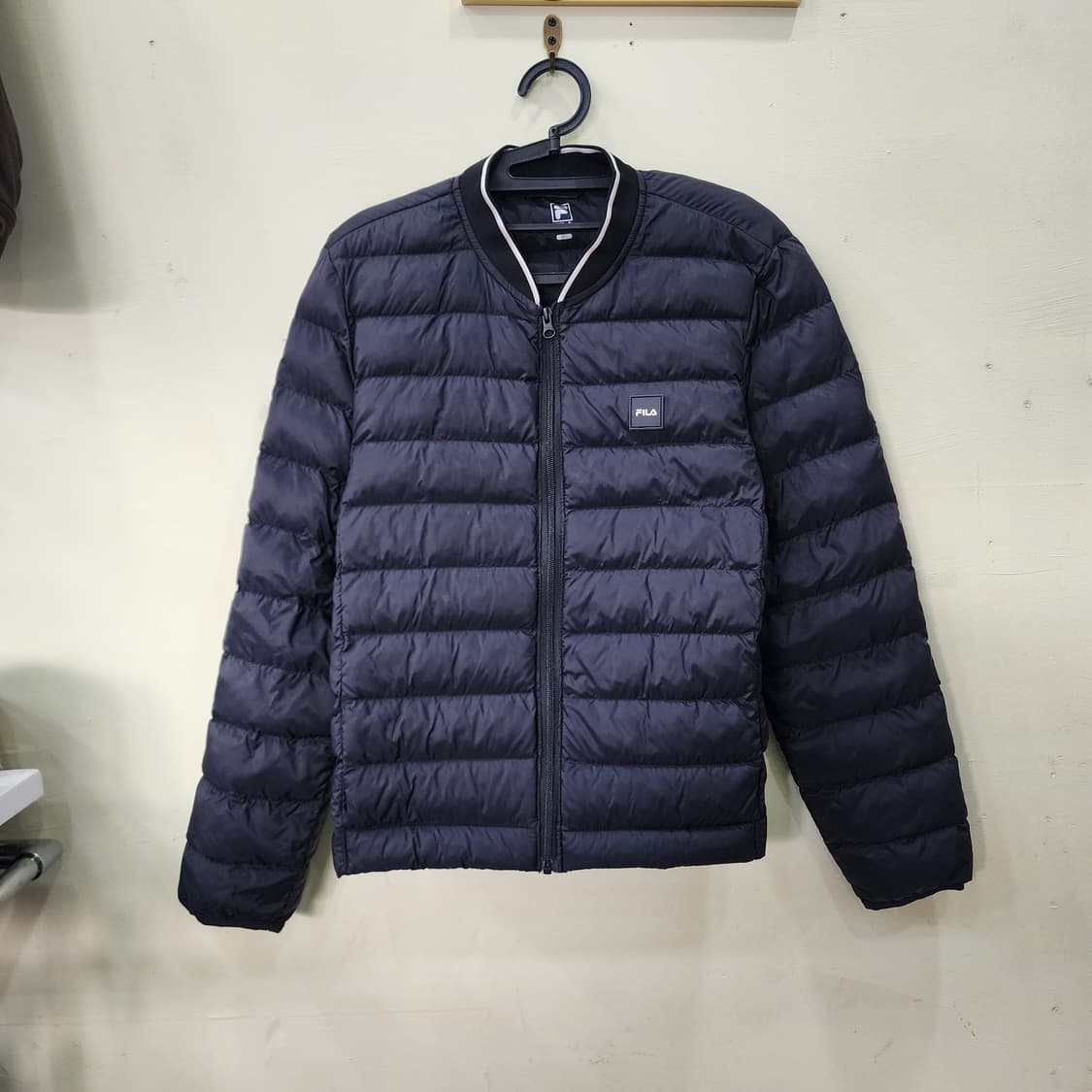 [95] FILA 경량 패딩 자켓 (네이비) 상품이미지1