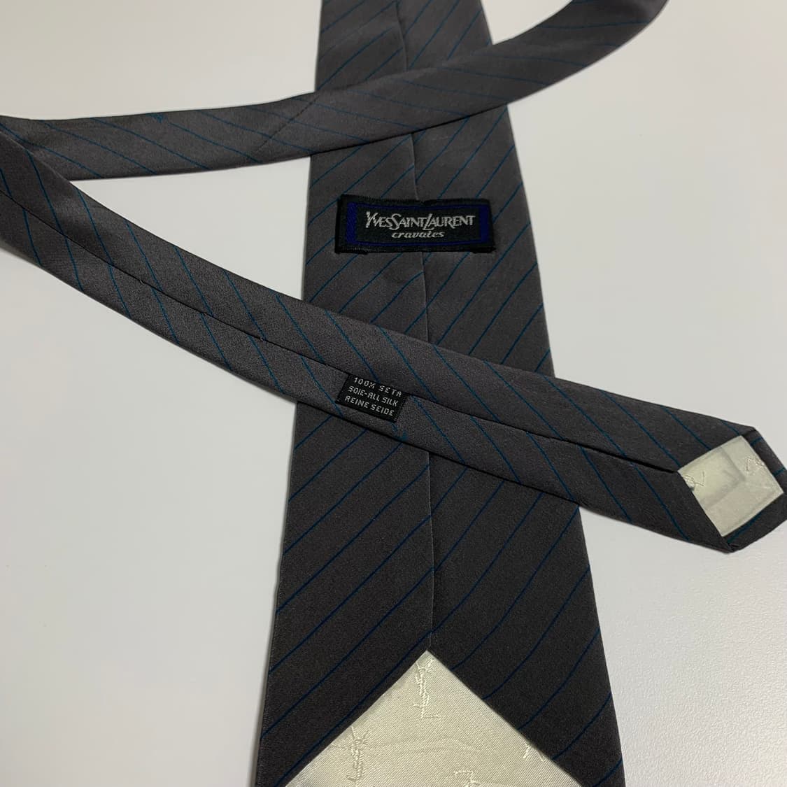 입생로랑 스트라이프 명품넥타이 YSL로고 100실크 A-A+등급 상품이미지7