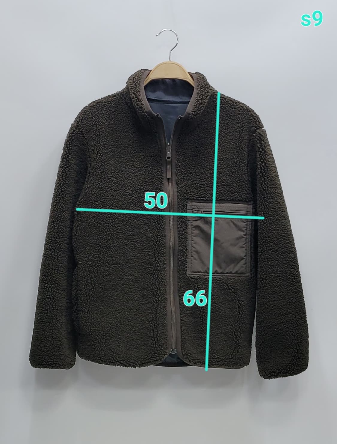 유니클로 U 리버서블 플리스 자켓 뽀글이 점퍼 / 남 S 브라운
 상품이미지9