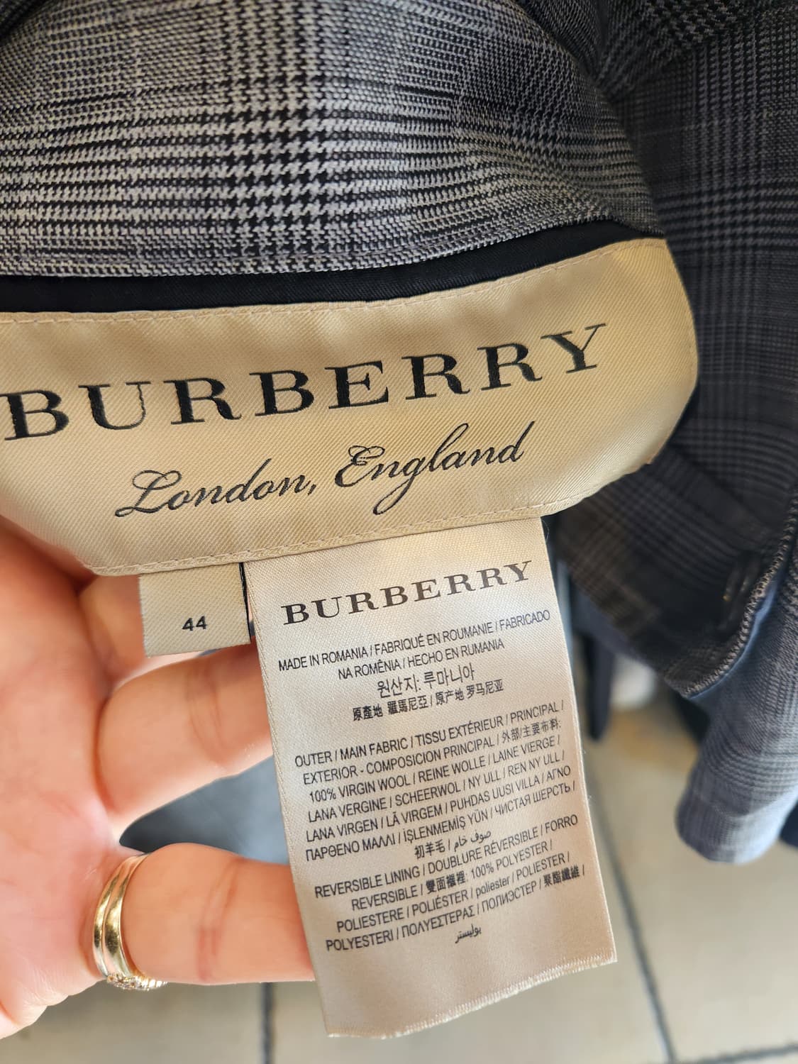 버버리 런던 체크 리버시블 남성 코트 상품이미지9