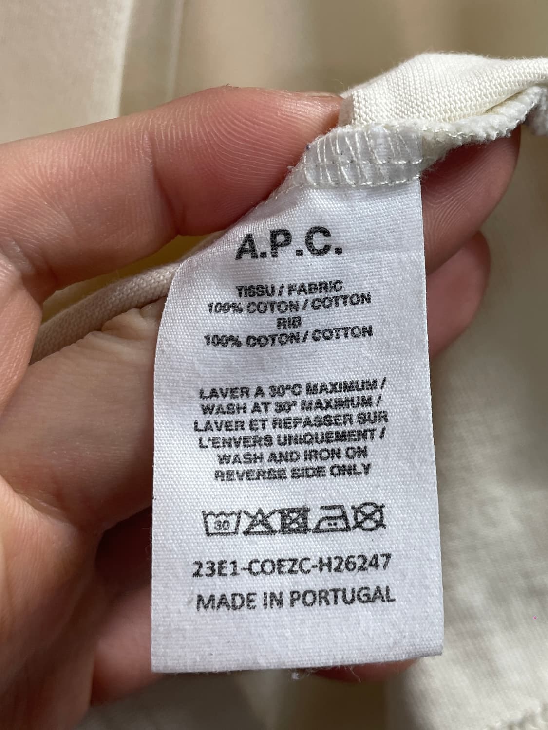 아페쎄 르마담 스몰로고 반팔티 (on.363) 상품이미지7