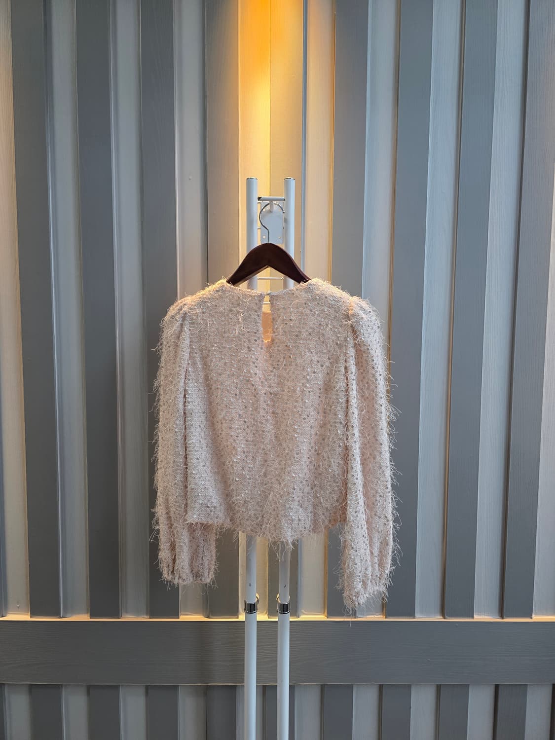 벌룻핏 스팽글 블라우스 상품이미지6