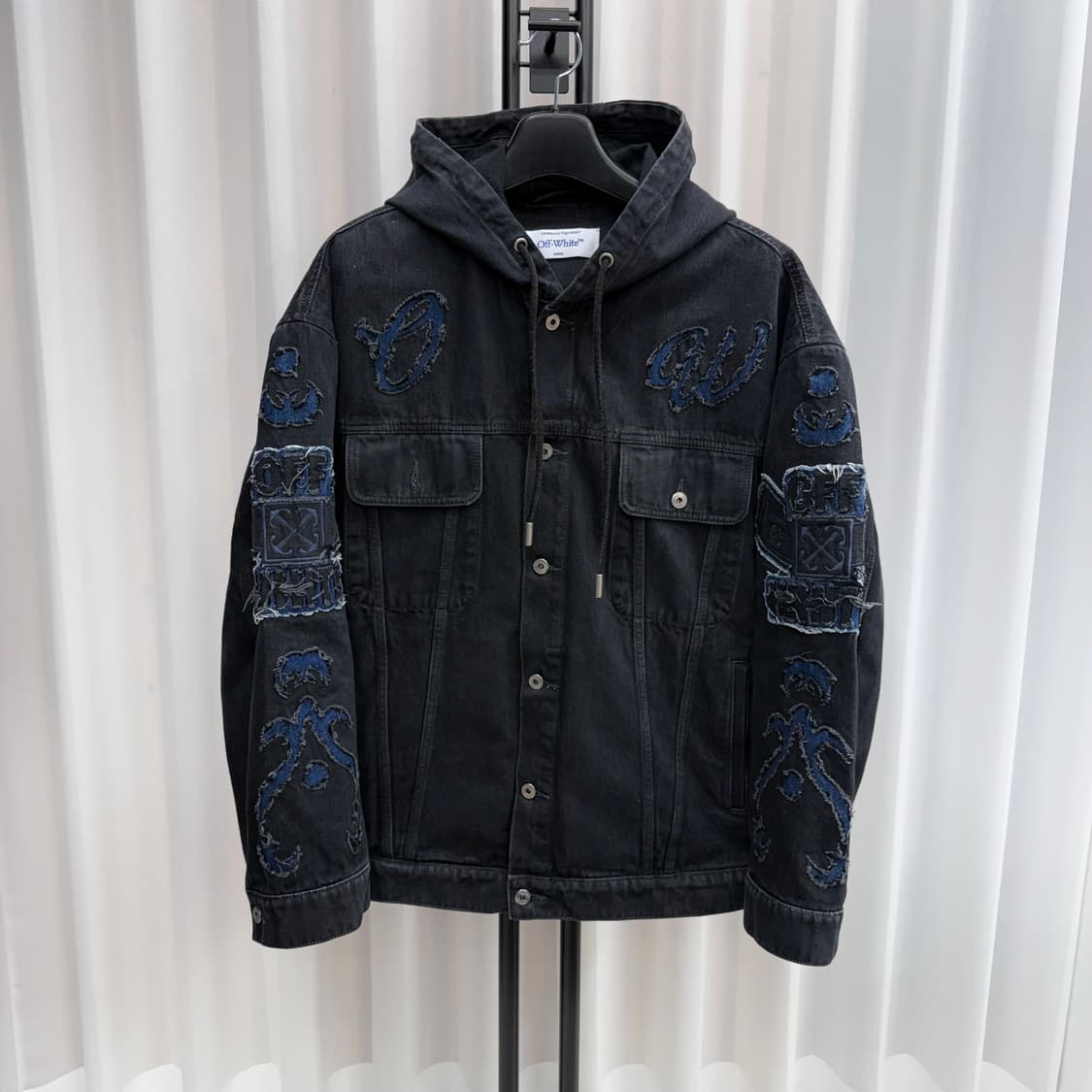 [백화점판/M] 24SS 오프화이트 패치워크 후드 데님 자켓 상품이미지1