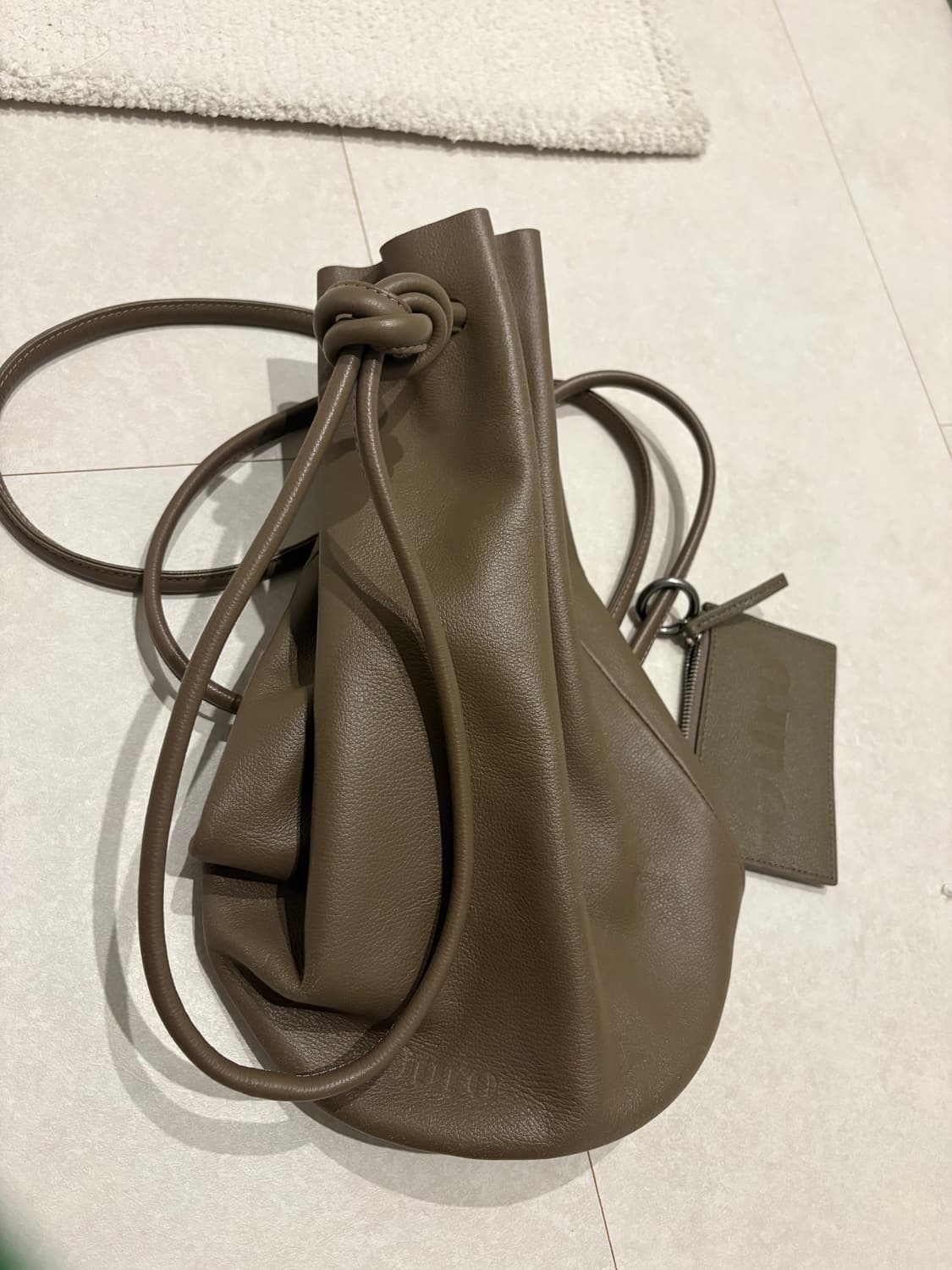 아우로 페인터백 에토프 상품이미지1