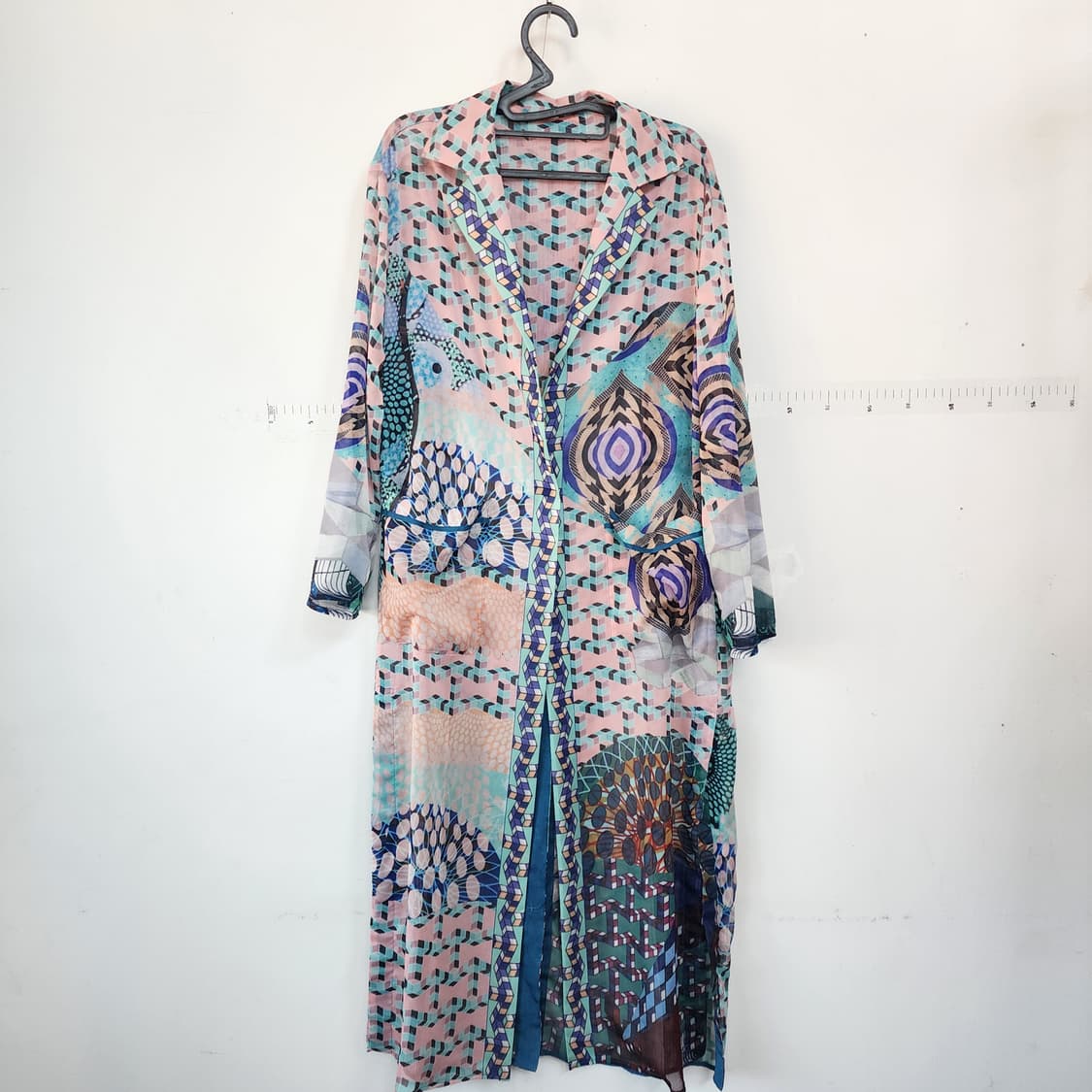 비비안 디자인 패턴 롱 시스루 로브 상품이미지1