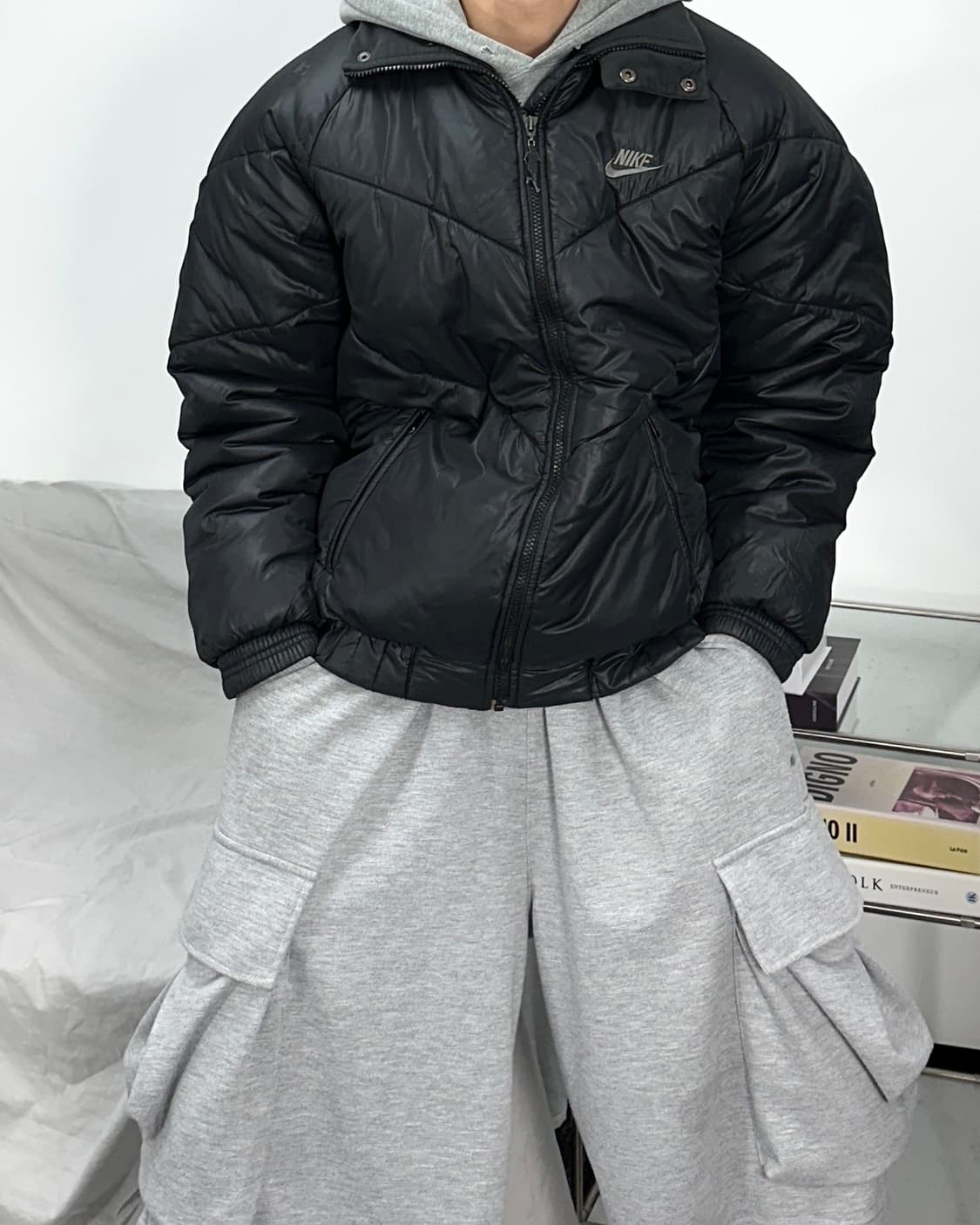 나이키 00s 블랙 유광 패딩 L 상품이미지1