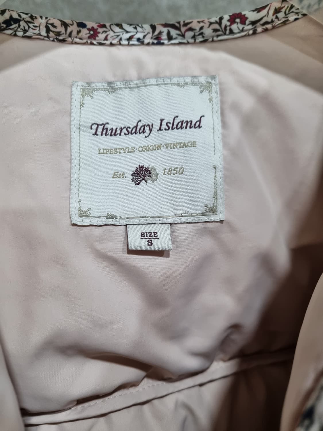 여성 S 써스데이아일랜드 오리털 경량 점퍼 자켓 상품이미지6