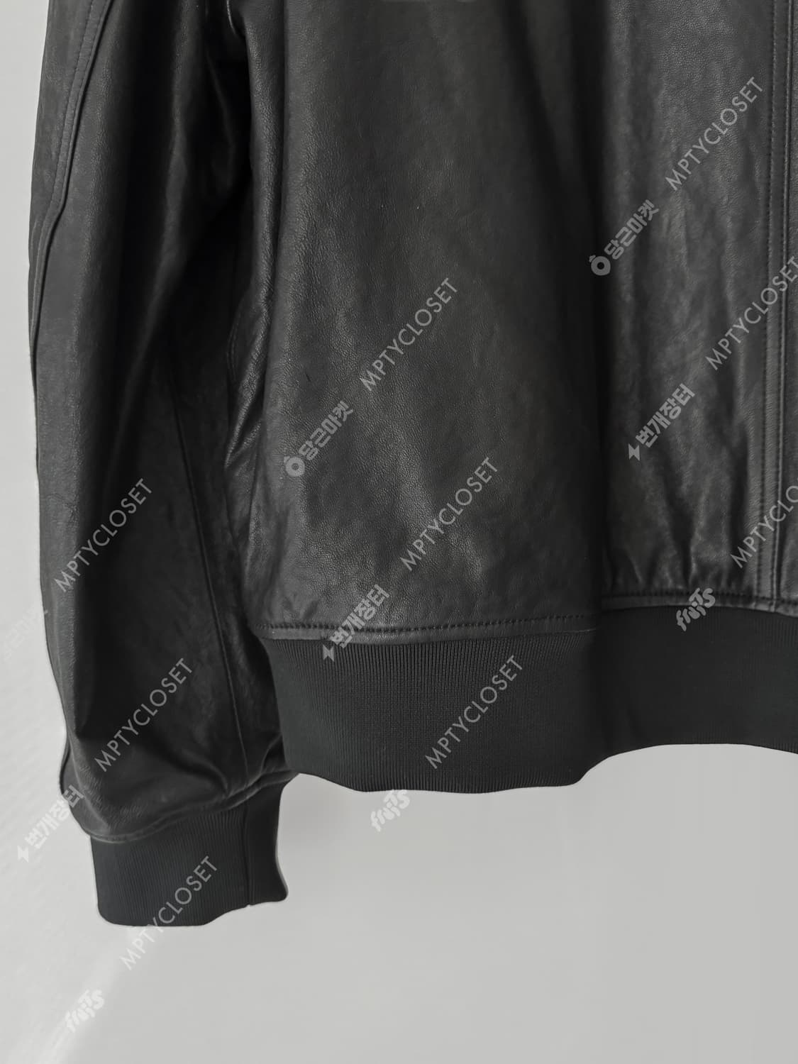 [L] 질스튜어트 뉴욕 램스킨 가죽 후드 MA-1 마원 점퍼 상품이미지9