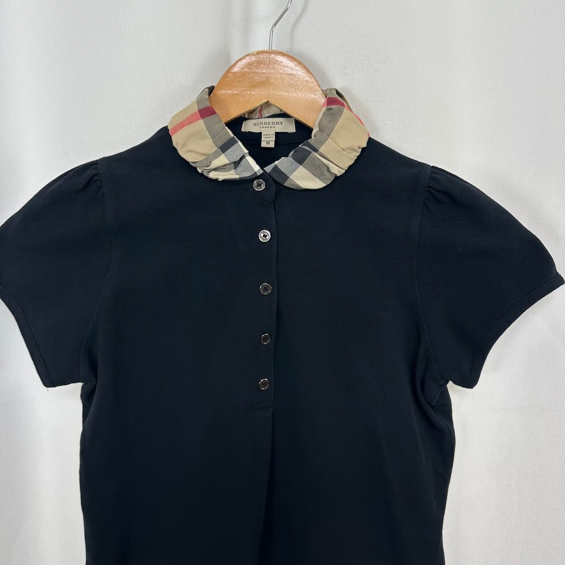 버버리 여자 면 카라 반팔티 검정 M (44추천) 상품이미지3