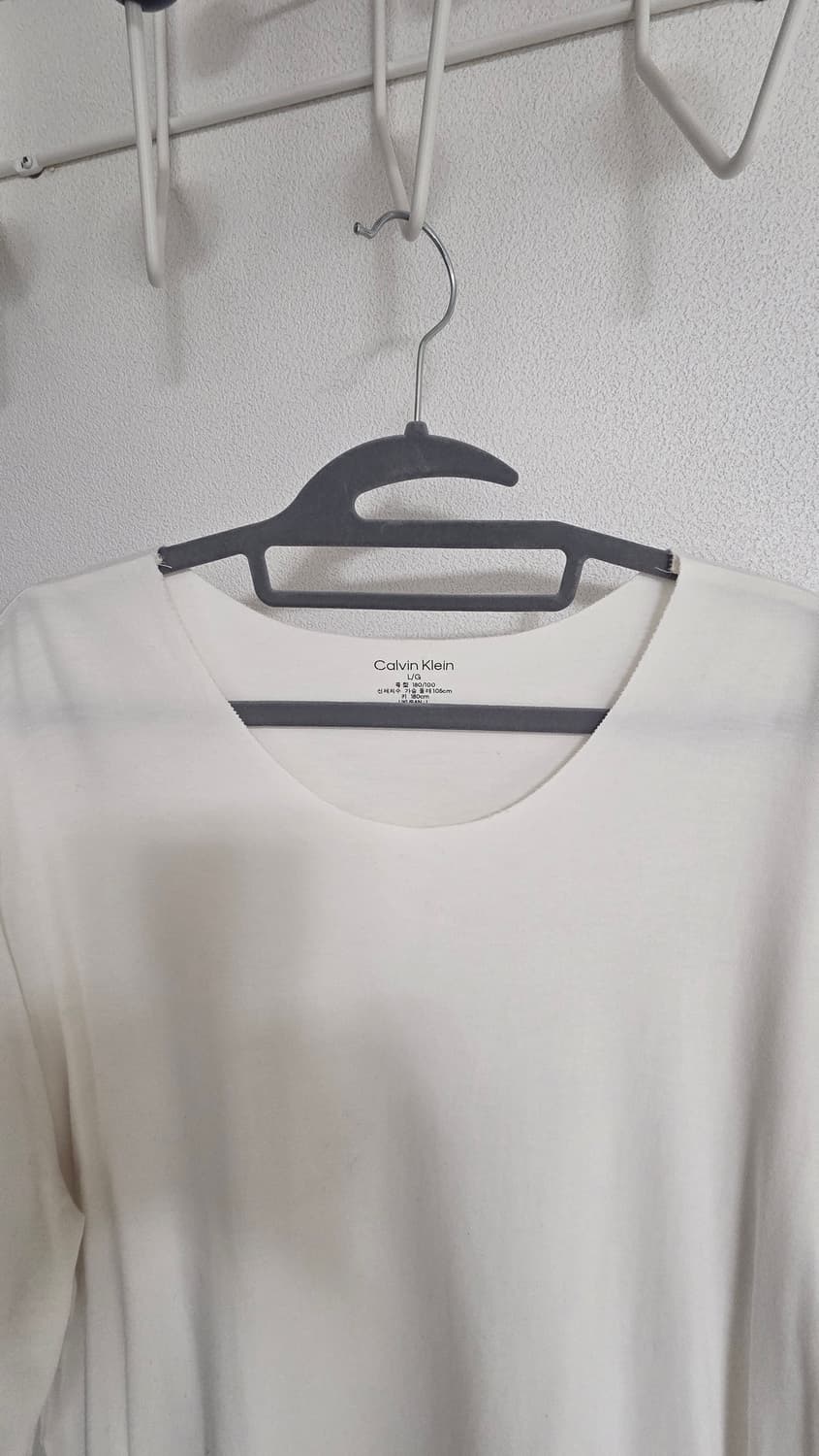 캘빈클라인 화이트 반팔 티셔츠 L 상품이미지1