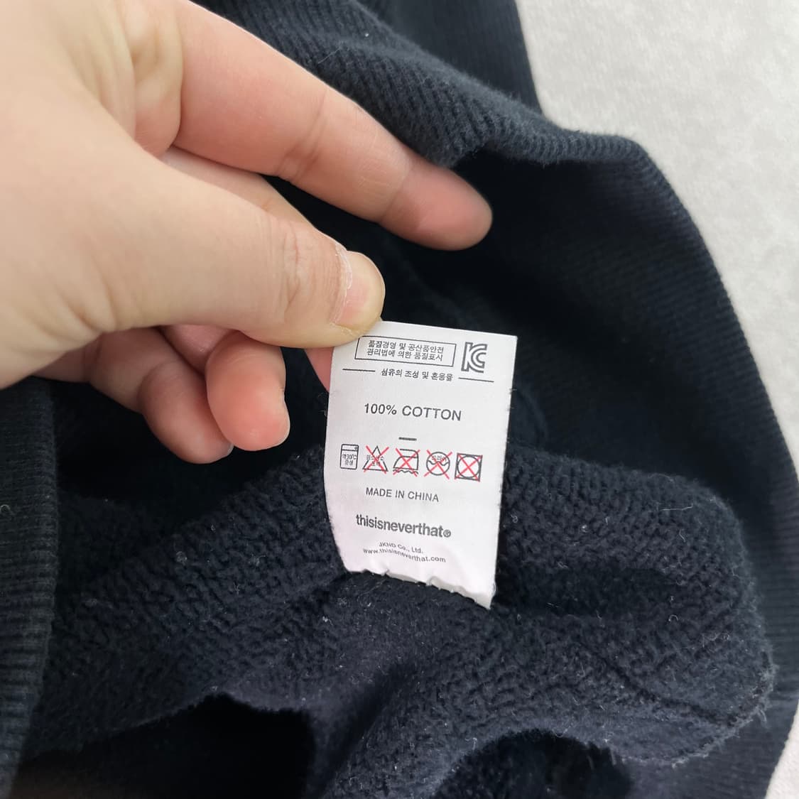 95 디스이즈네버댓 빅로고 후드티 상품이미지4