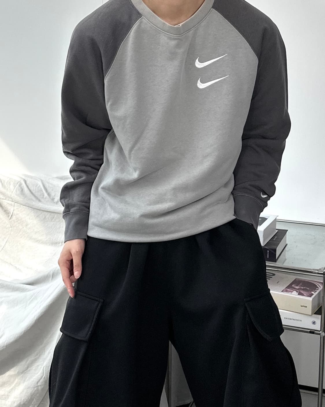 나이키 NSW 더블스우시 파티클 그레이 맨투맨 M 상품이미지2