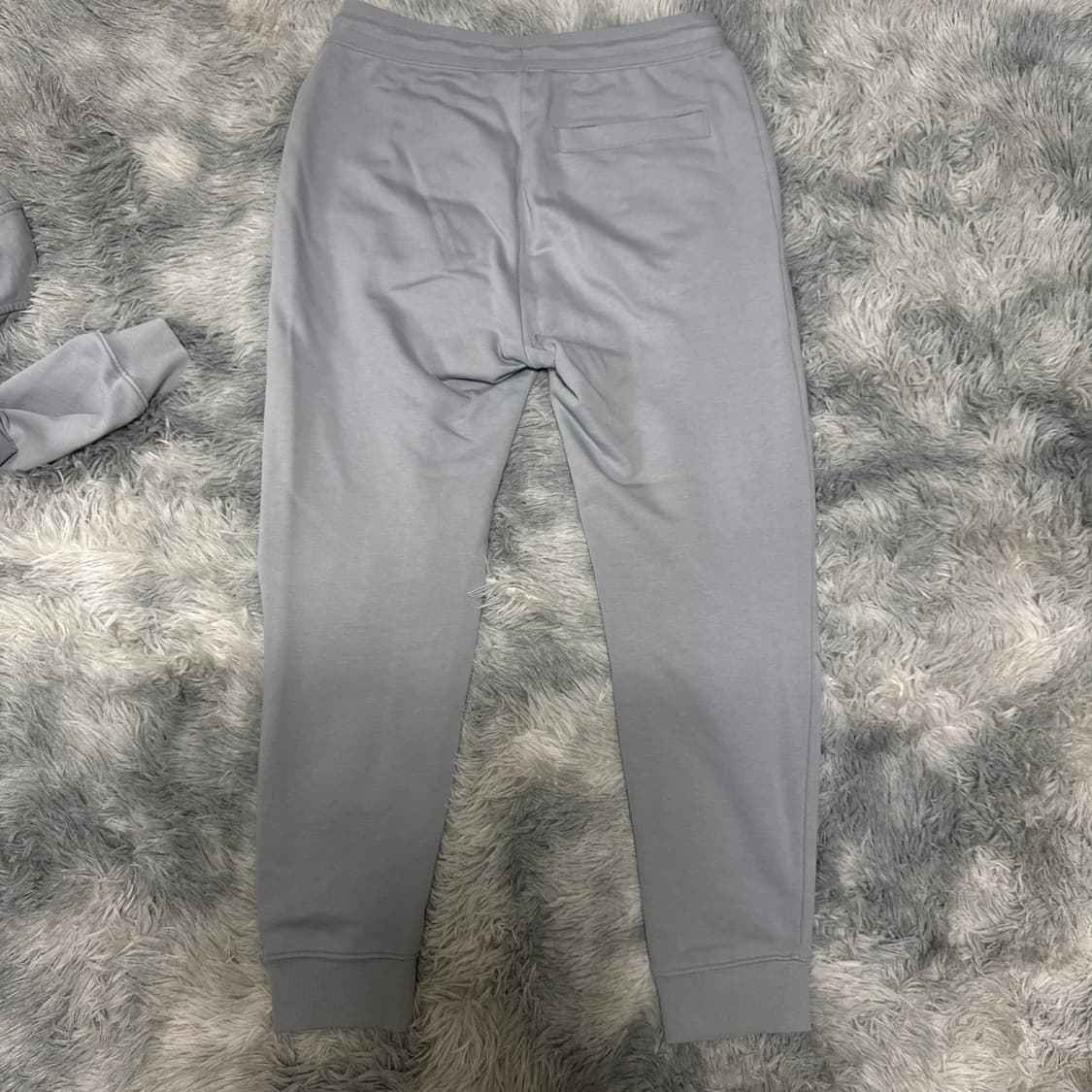 정품) 휴고보스 트레이닝세트 M사이즈  상품이미지9