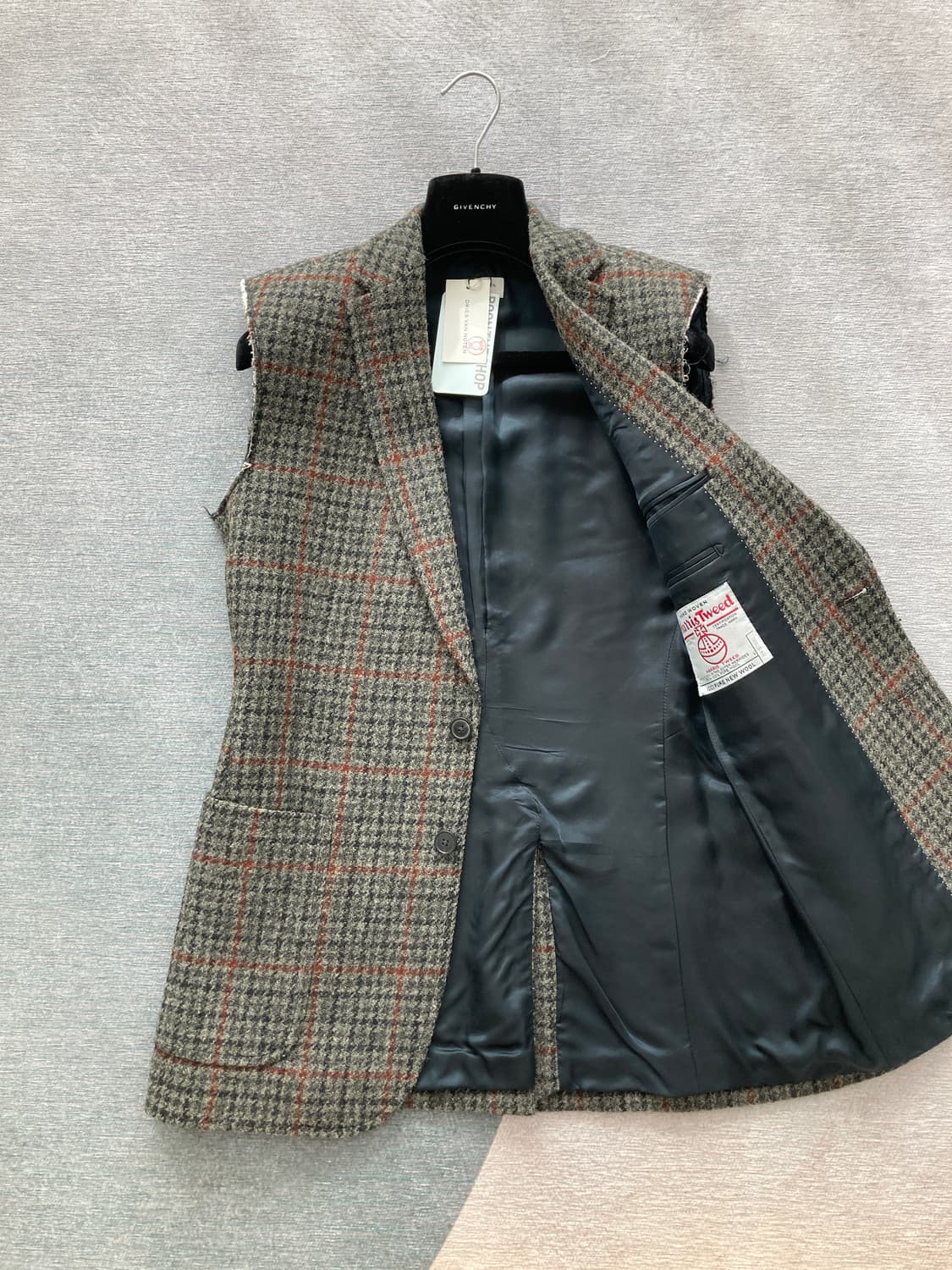 [48] 드리스반노튼 09fw 헤리스트위드 컷팅 울자켓 베스트 상품이미지1