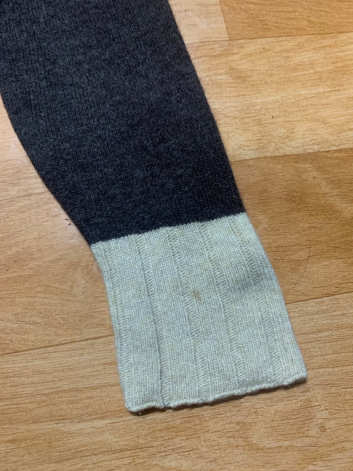 CASTELBAJAC 까스텔바작(장 샤를 드 까스텔바작) 롱-니트웨어 상품이미지5