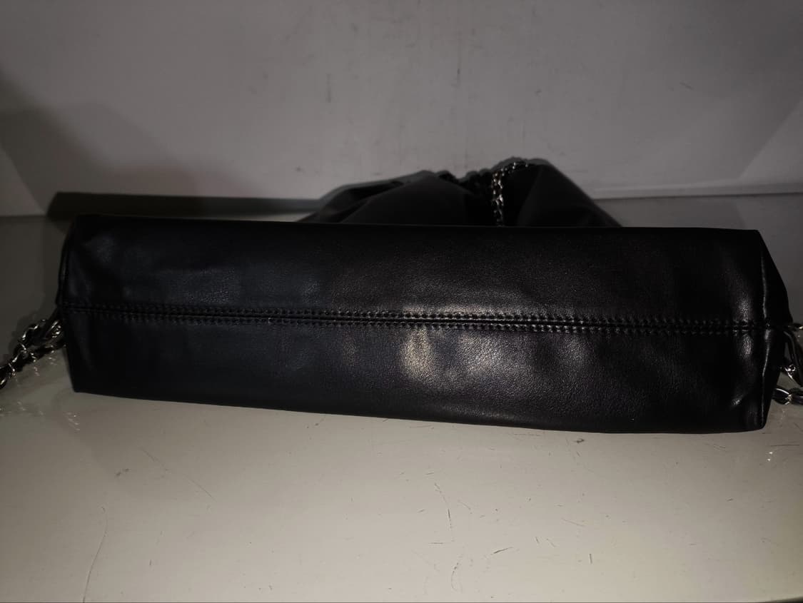 가죽 메탈체인 드로스트링 백팩 짐색 상품이미지4