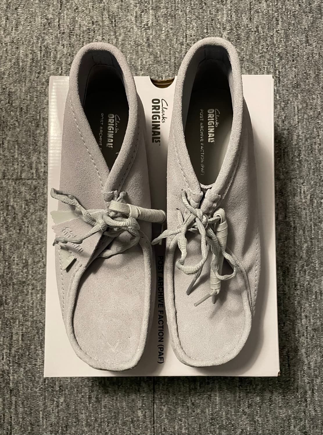 (새상품) PAF x Clarks 왈라비 그레이블루 [UK 10.5] 상품이미지1