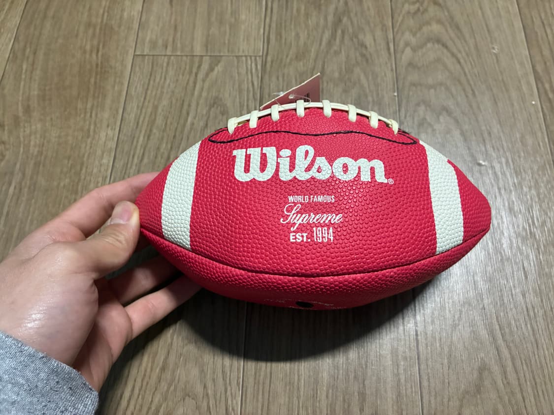 슈프림 미니 풋볼 럭비공 상품이미지2