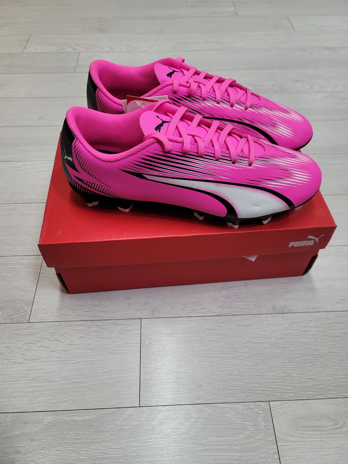 (255)푸마 축구화 울트라 플레이 FG/AG[대전 직거래도 가능] 상품이미지5