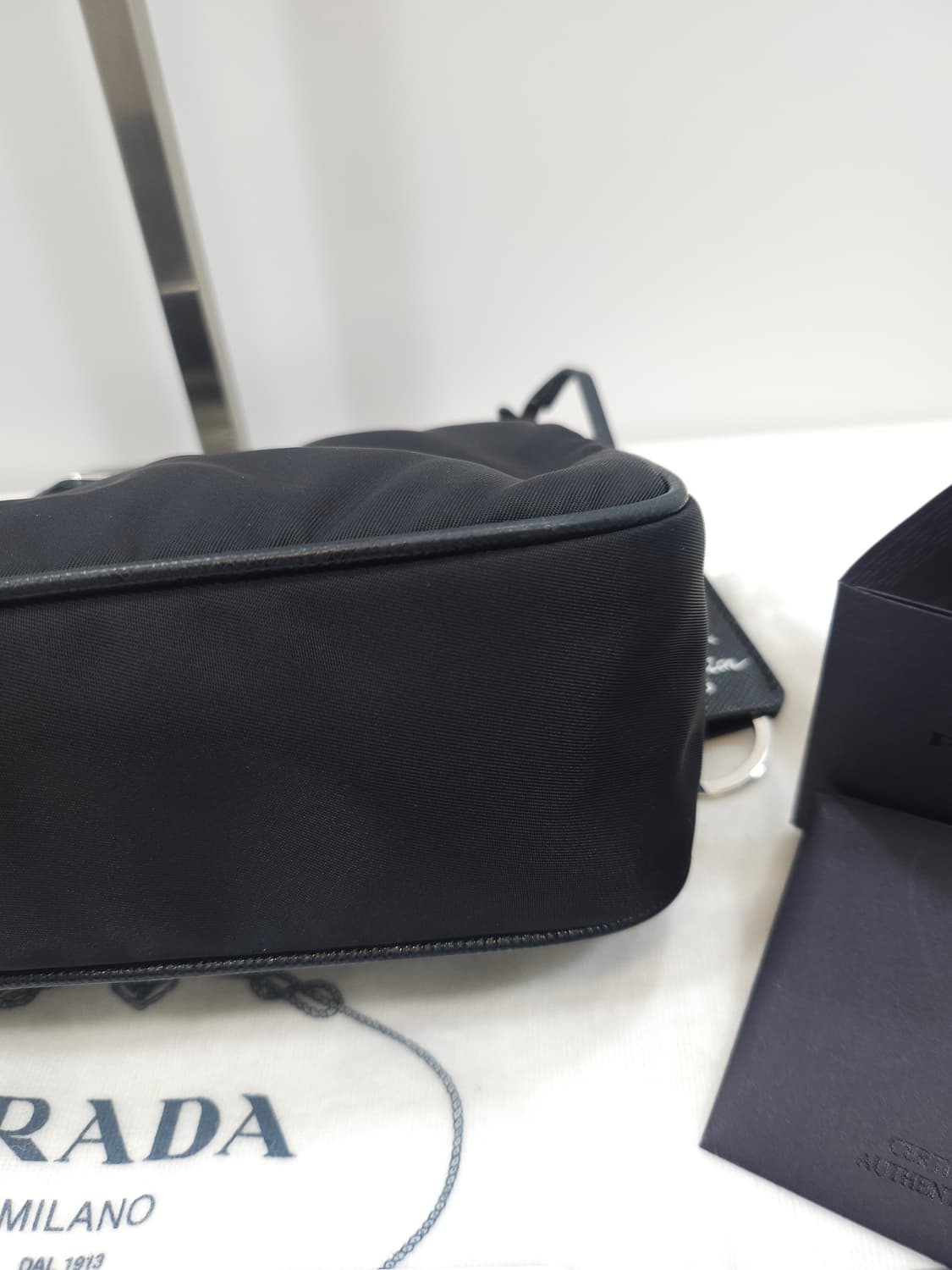 [정품]프라다 리에디션 2005 리나일론백 상품이미지5