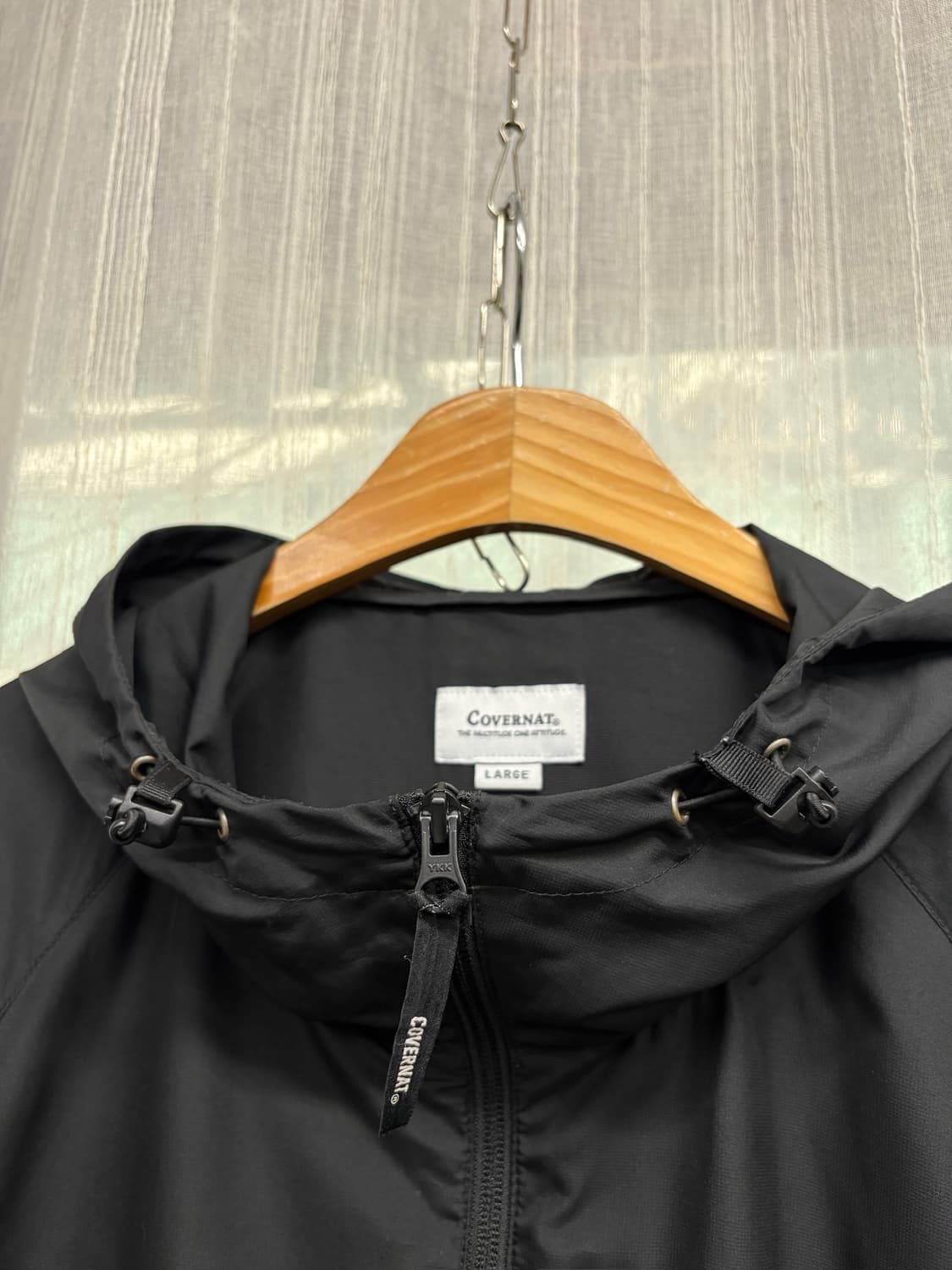 커버낫 패커블 어센틱 빅로고 바람막이 자켓 상품이미지3