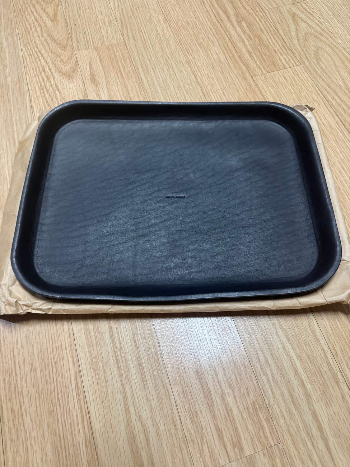 헨더스킴 레더 트레이 상품이미지1