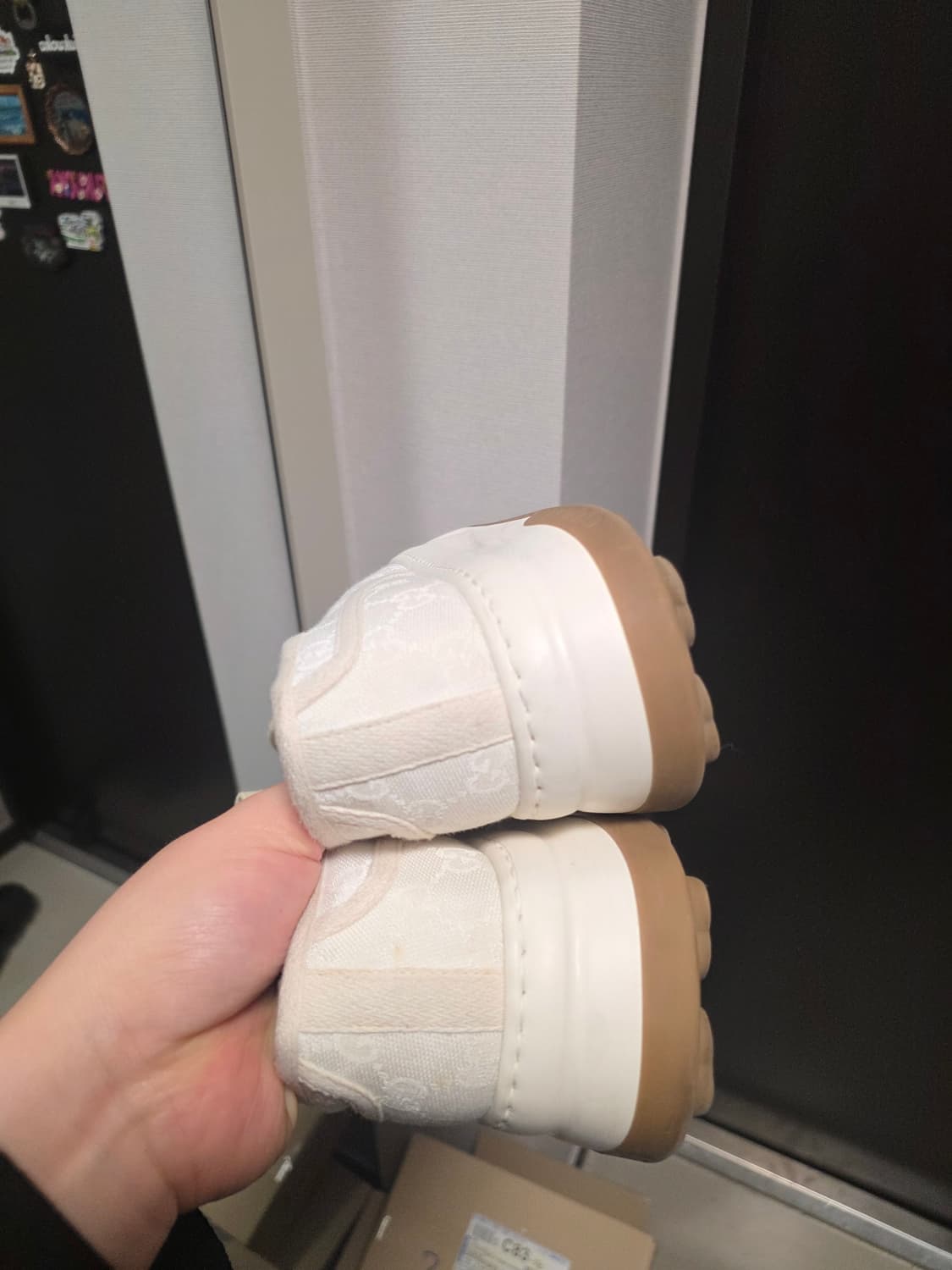 구찌 280 44 9  상품이미지3