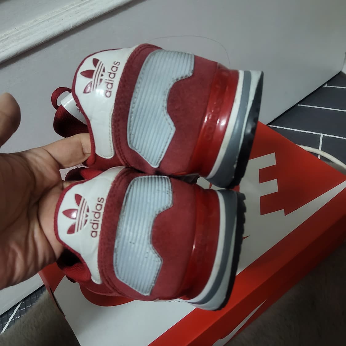 아디다스 zx700 운동화 스니커즈 남자 여자 235 상품이미지4