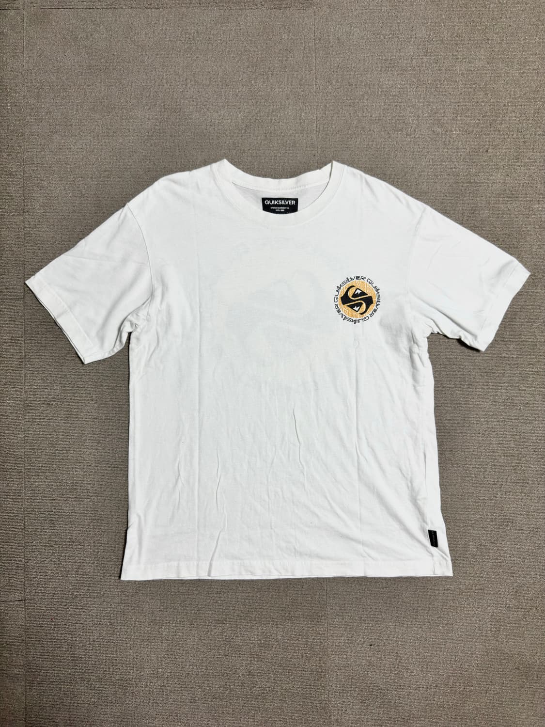 퀵실버 루즈핏 백로고 반팔 티셔츠 상품이미지1