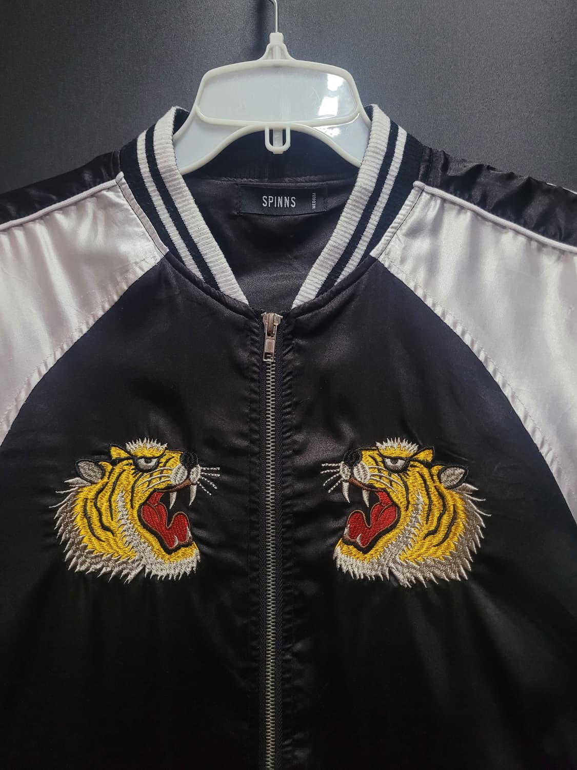 SPINNS 일본 빈티지 타이거 뱀부 죽호 자수로고 스카잔  상품이미지2