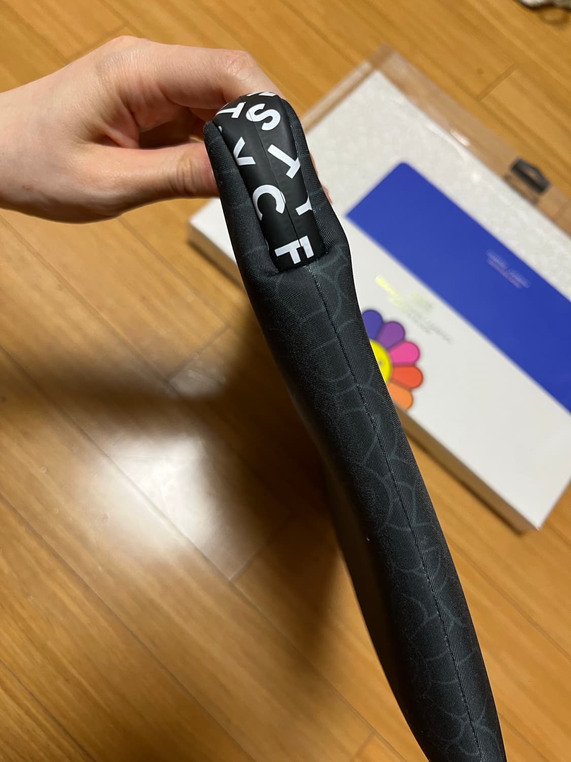 케이스티파이 무라카미타카시 한정판 블랙 스마일 13인치 파우치 상품이미지7