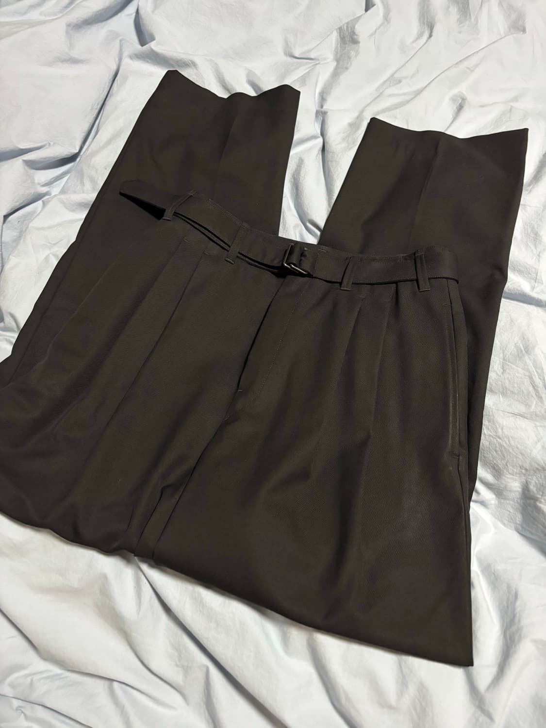 르메르 20fw 벨티드 팬츠 44 블랙 상품이미지4