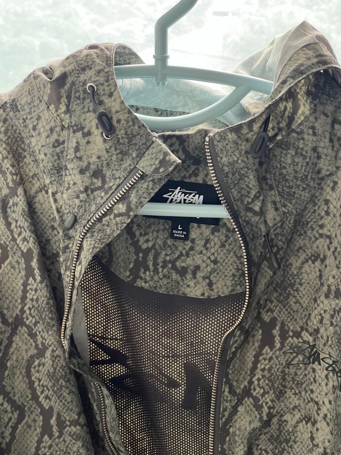 스투시 비치 쉘 스네이크 프린트 나일론 올리브 상품이미지3