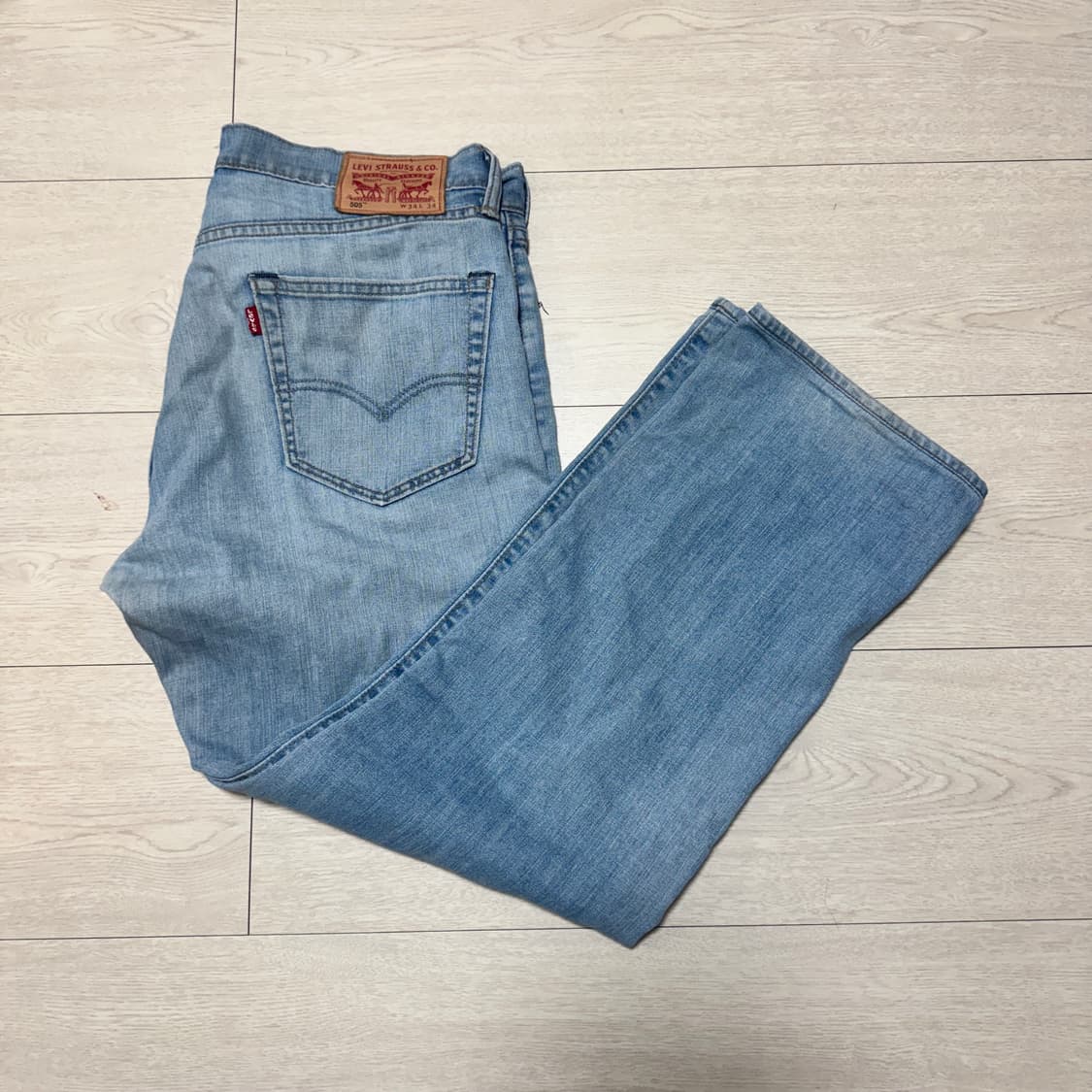 리바이스505 데님 34 / 34 (실착 사진 참고) 상품이미지1