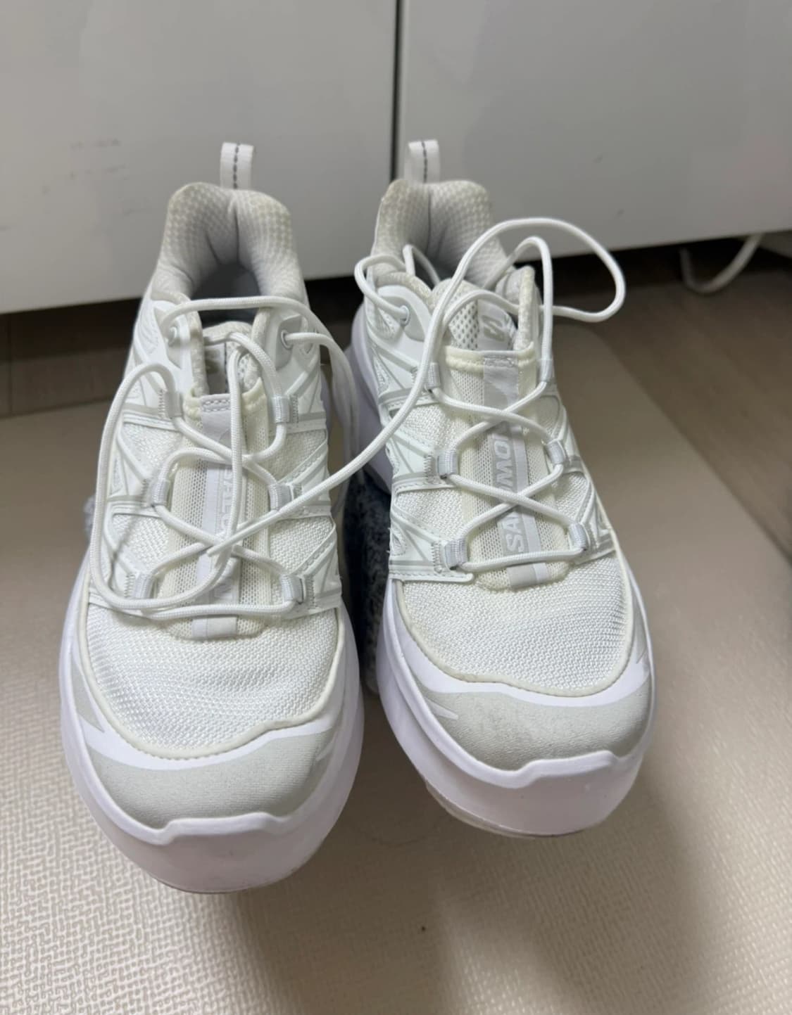 살로몬 꼼데가르송 XT-6 플랫폼 화이트 235 상품이미지2