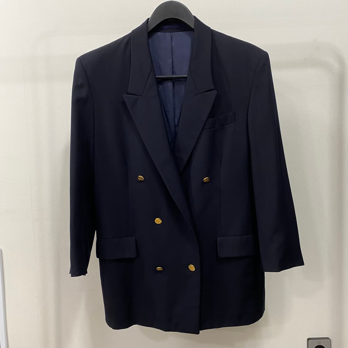 버버리 90s 금장 버튼 울 더블 브레스티드 상품이미지1