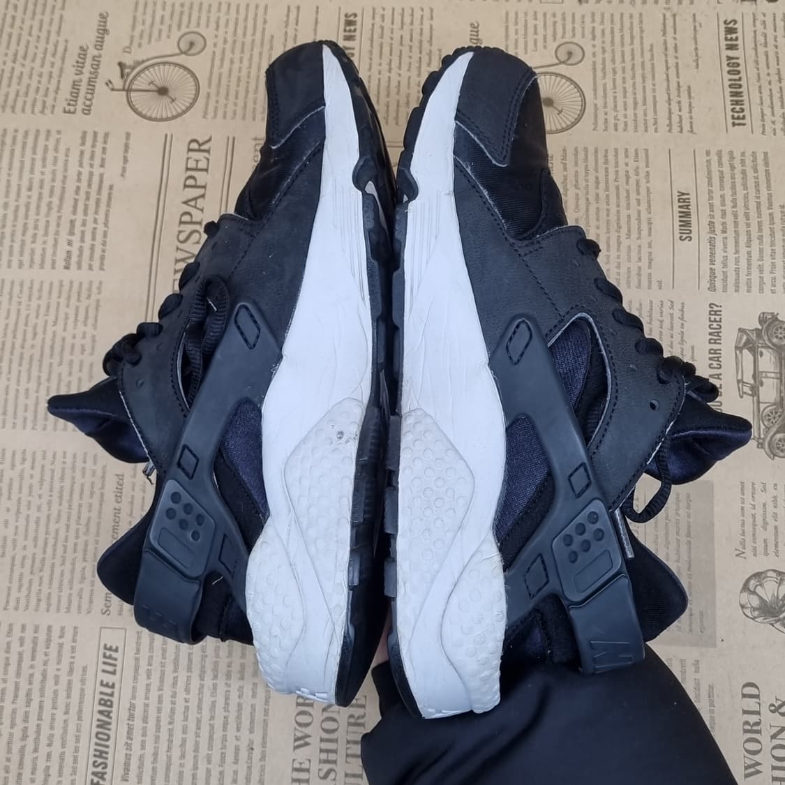 나이키 에어 허라취 여성운동화실사이즈230 상품이미지5