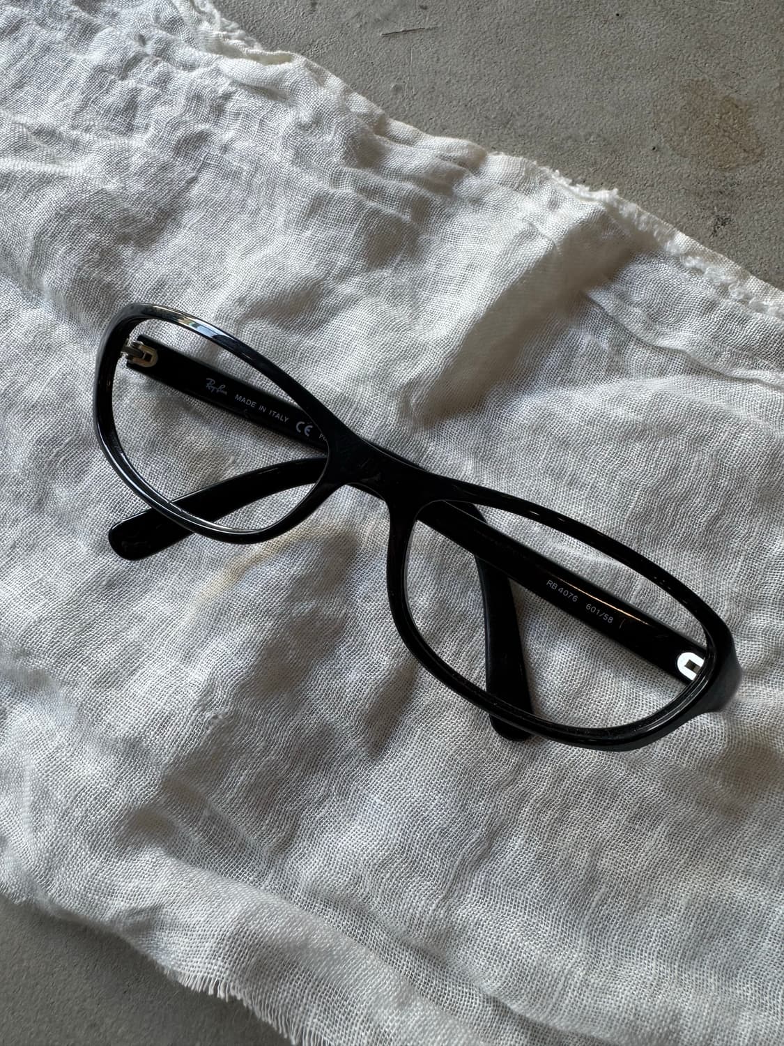 Ray-Ban 레이밴 RB4076 601/58 2000s 상품이미지2