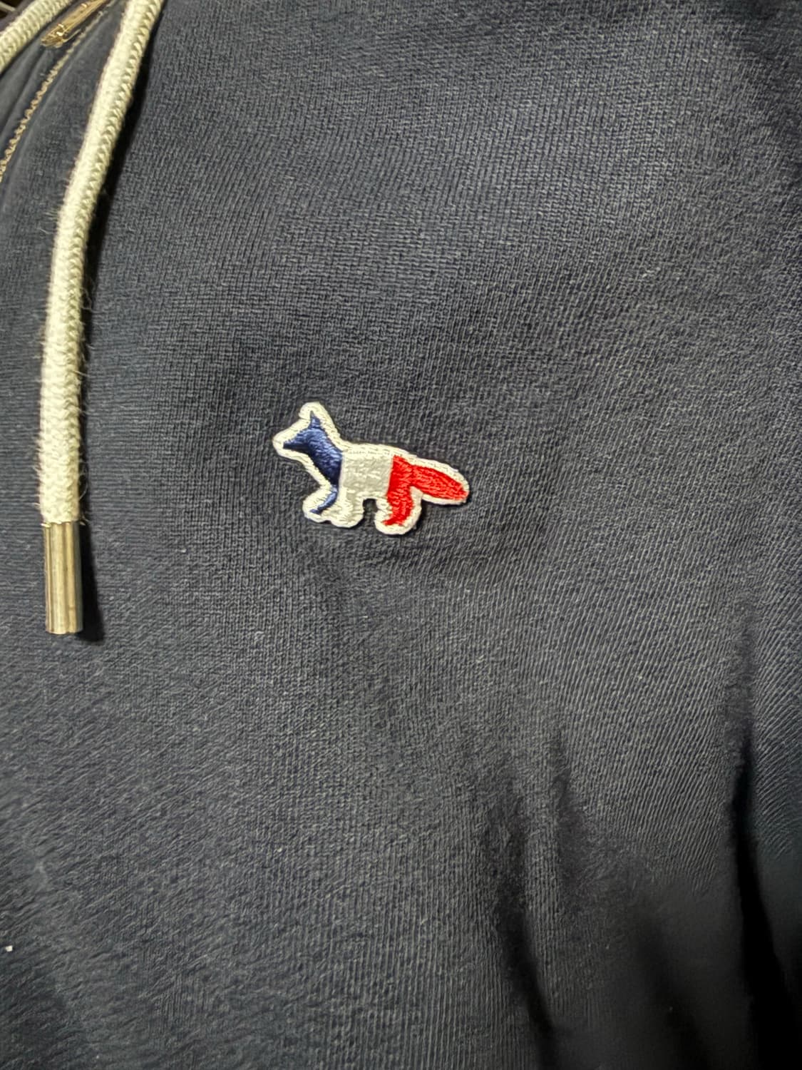 메종키츠네 19ss 후드집업 네이비 상품이미지3