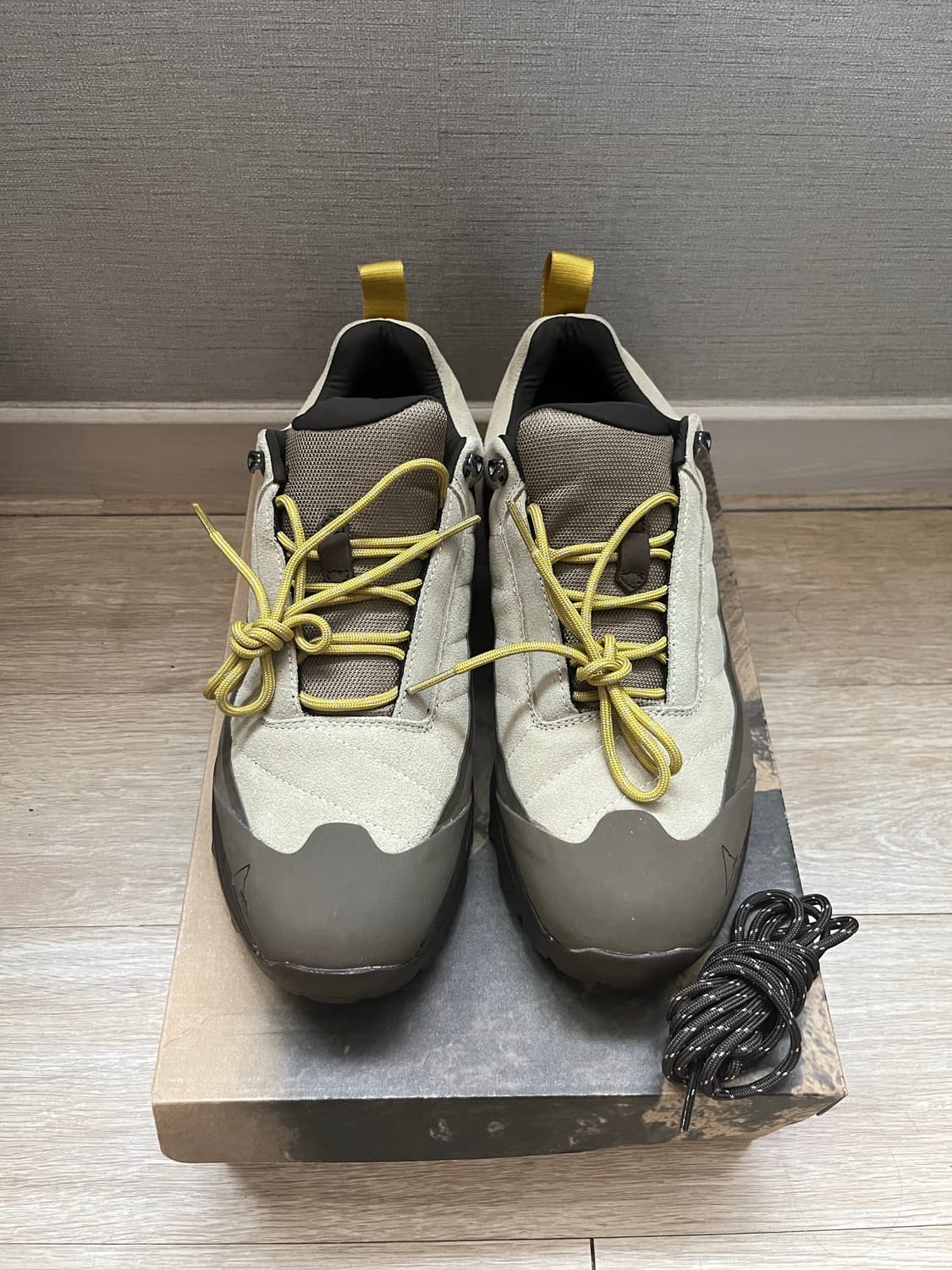 [44] 로아 카타리나 샌드브라운 새상품 상품이미지3