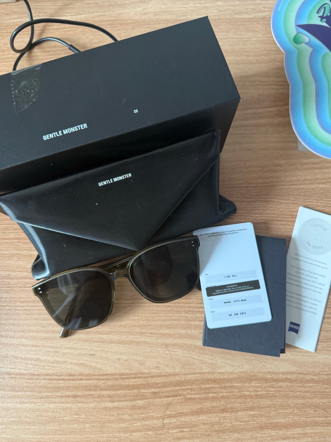 젠틀몬스터 리베01 상품이미지1