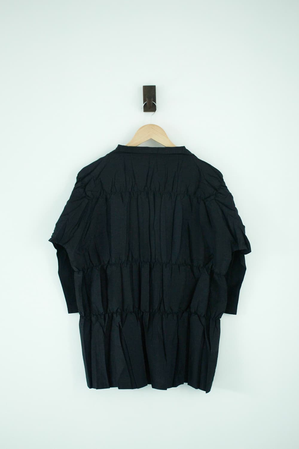  ISSEY MIYAKE Flower Neck Shirt 상품이미지3