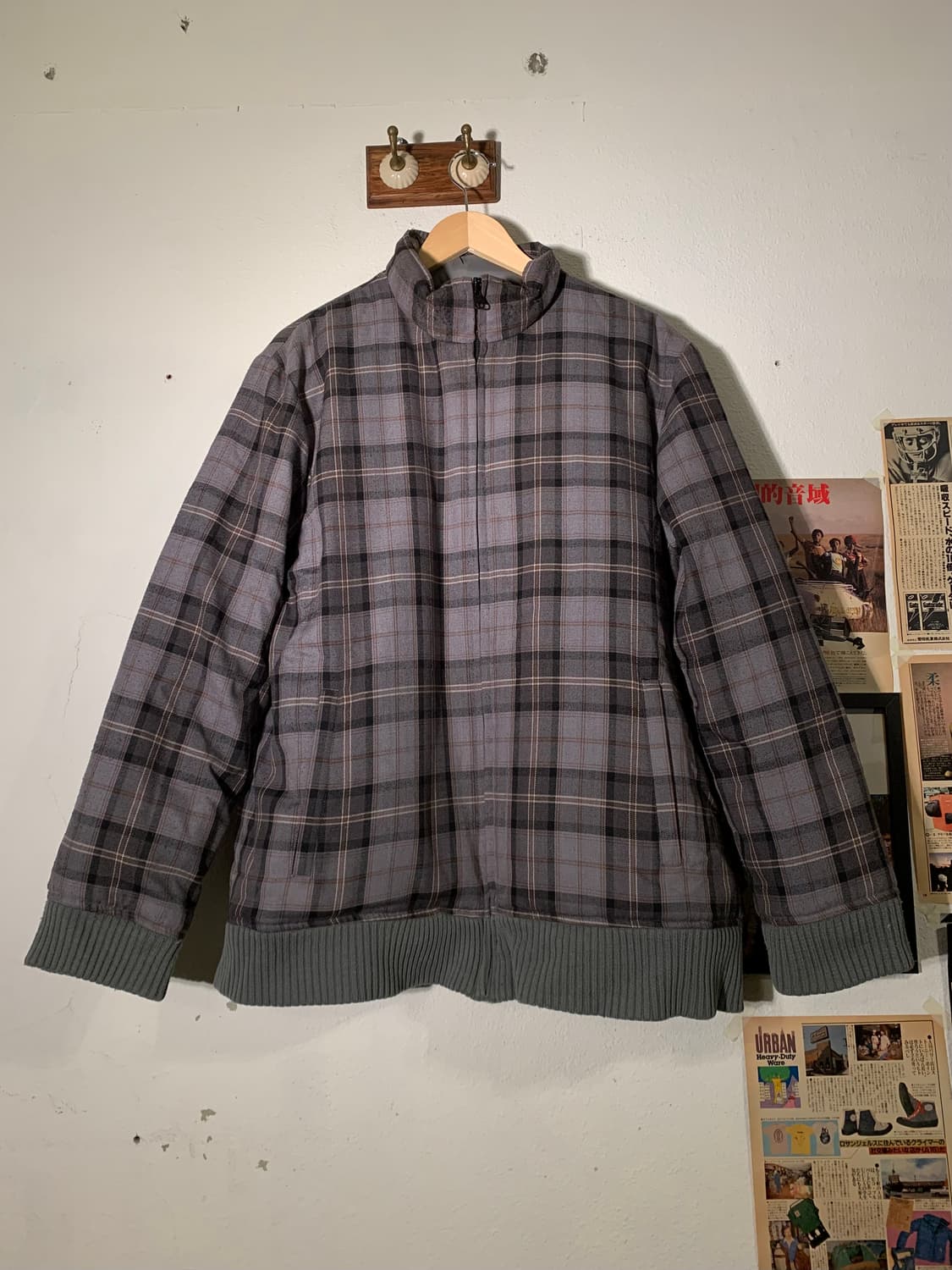 빔즈 리버시블 타탄체크 패딩 상품이미지1