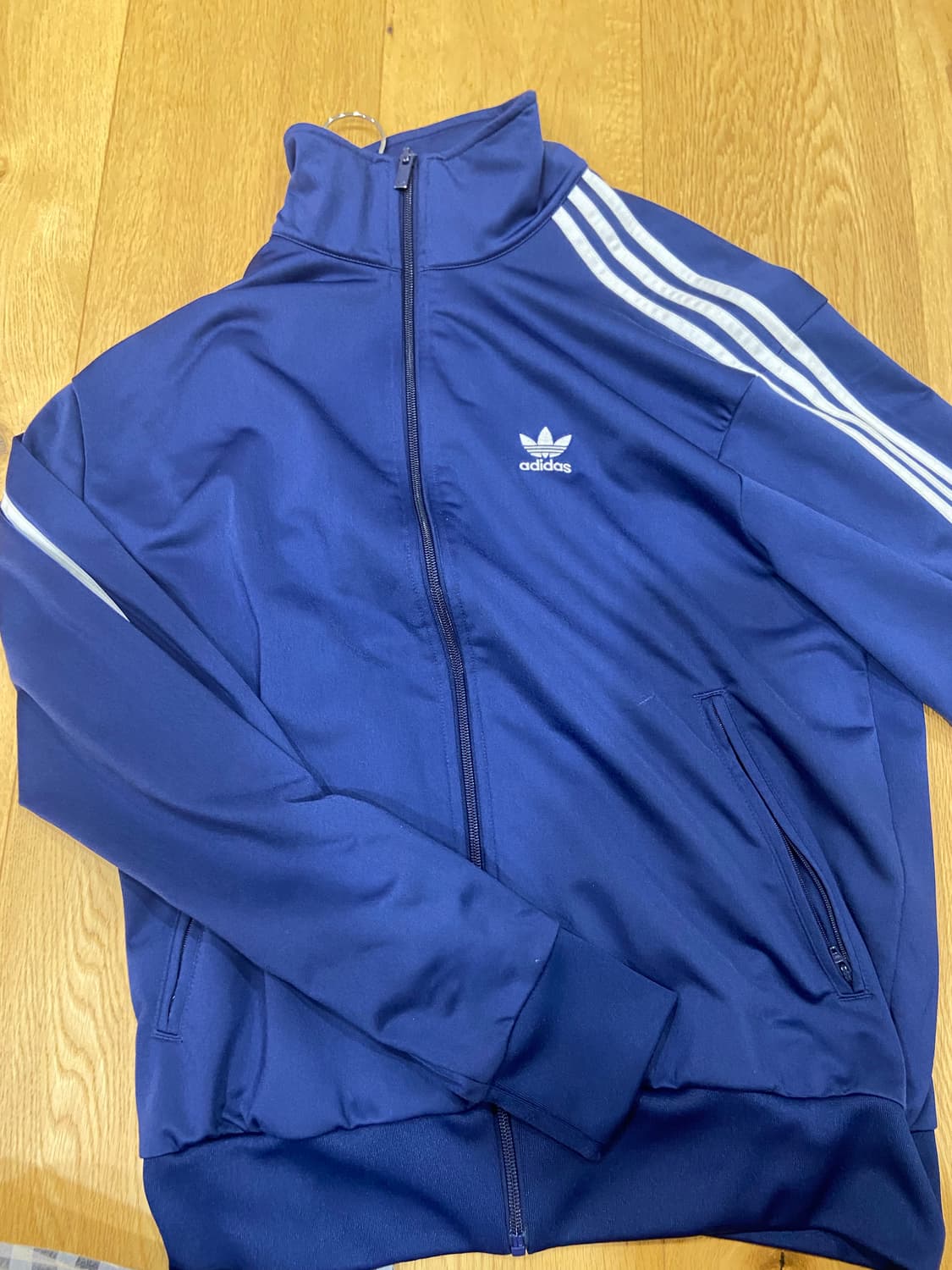 파란색 아디다스 져지 상품이미지1